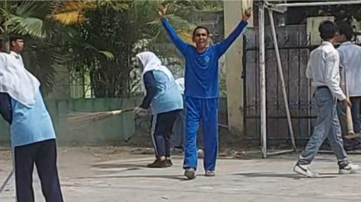 Kerja Bakti Membersihkan Sekolah: Belajar Peduli dan Bertanggung Jawab